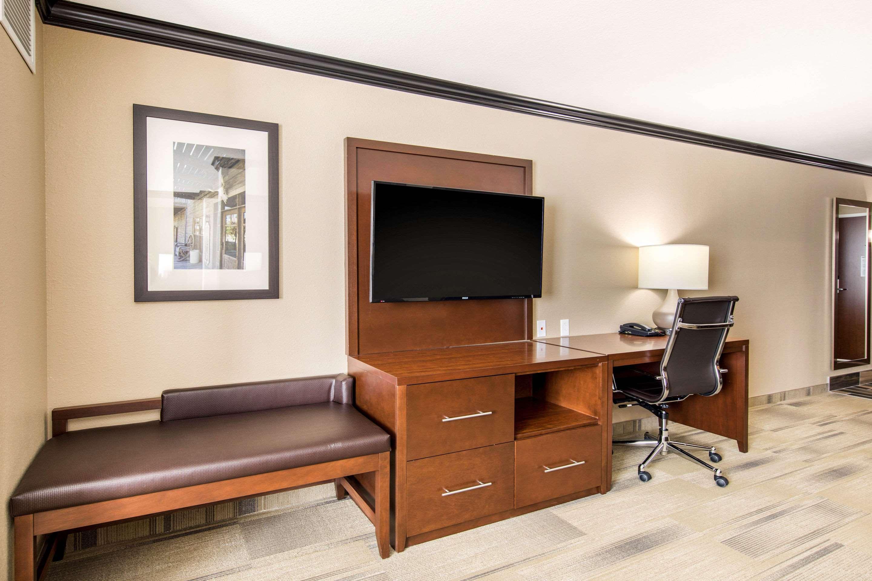 Comfort Suites Liberal Zewnętrze zdjęcie