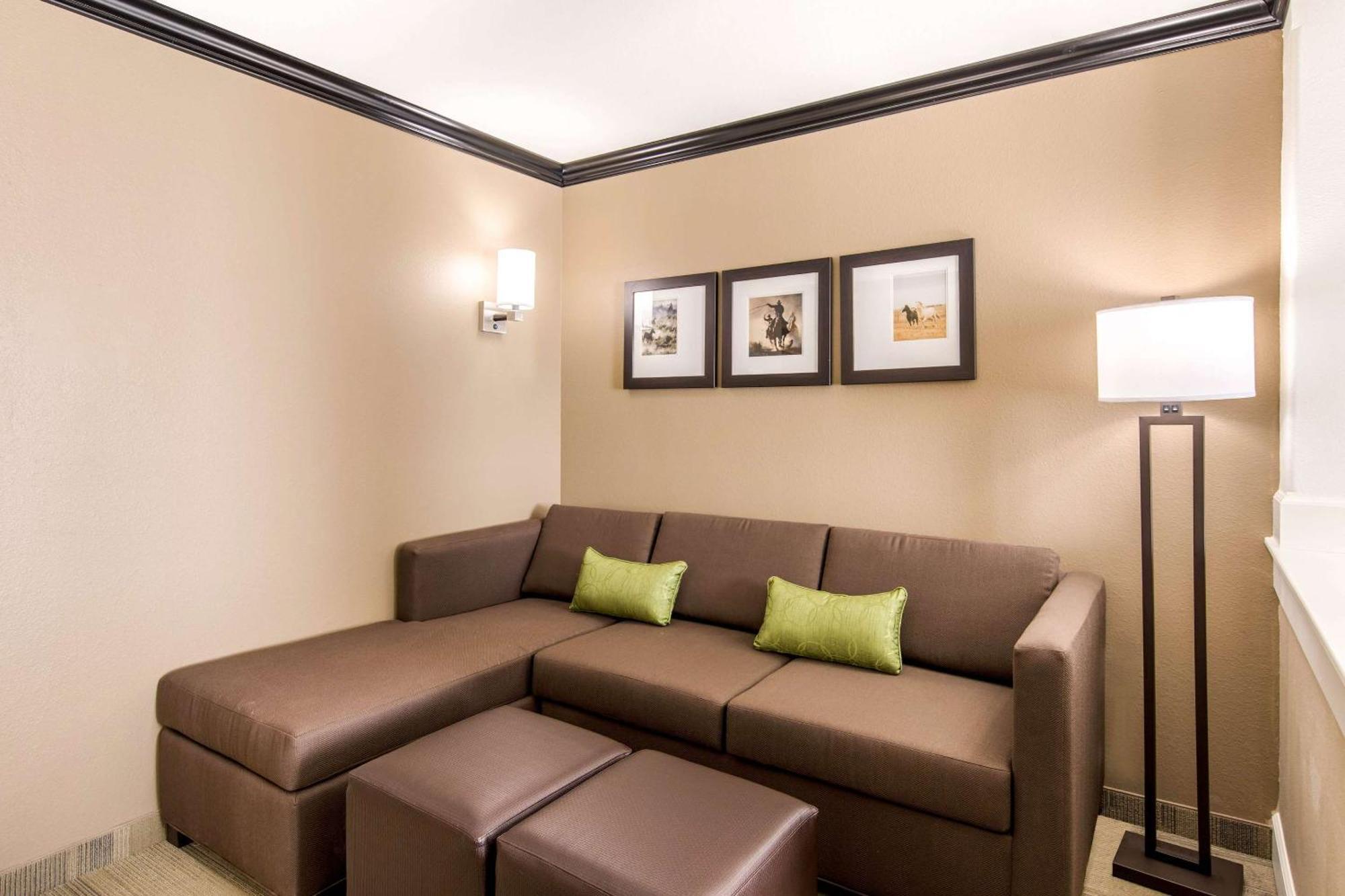 Comfort Suites Liberal Zewnętrze zdjęcie